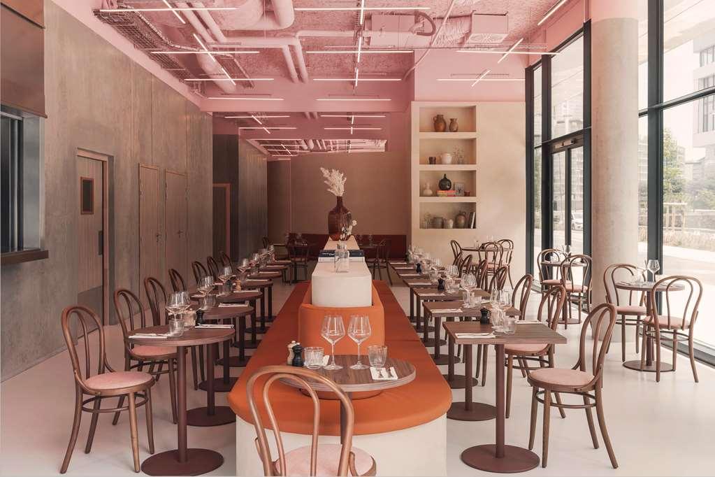 Okko Hotels Paris La Defense Nanterre Restoran gambar